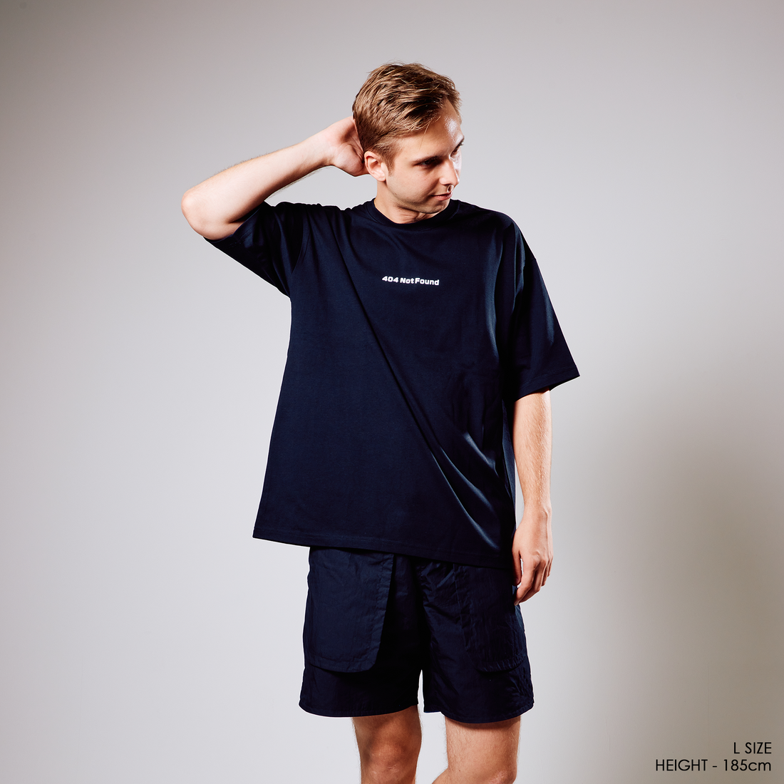 404 Not Found  T-SHIRTS / BLK